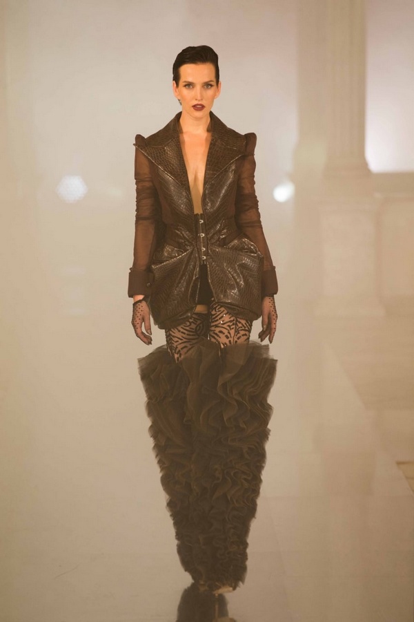 F/W 12
