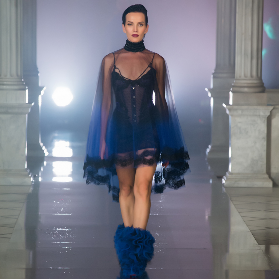 F/W 36